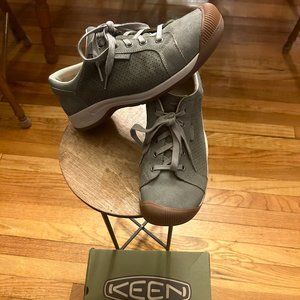 Keen Reisen Lace Perforated Suede Shoe Women's 10.5